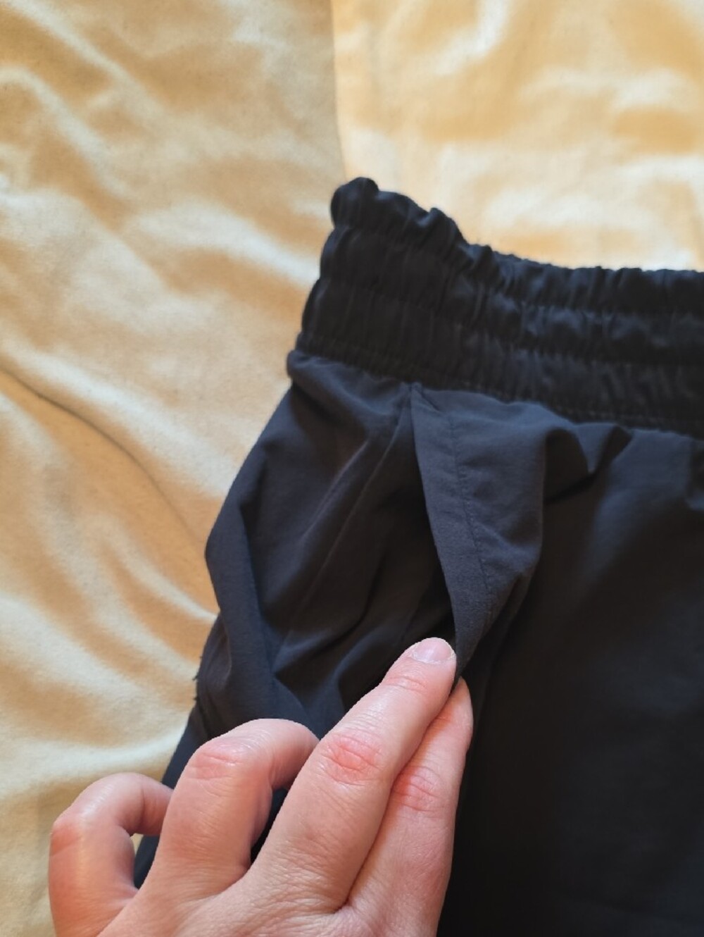 Under Armour Black Elastic-Waist Athletic Shorts - Picture 2 of 5